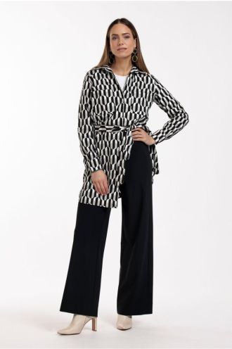 Studio_Anneloes_Woopy_coffee_bean_blouse_black_kit_More_of_Me_1