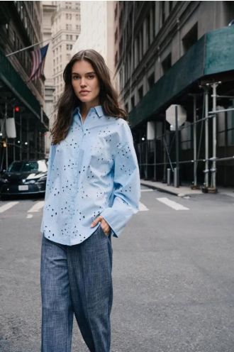 Soaked_in_luxury_Iva_Blouse_Chambray_Blue_Hilnetta_s_2