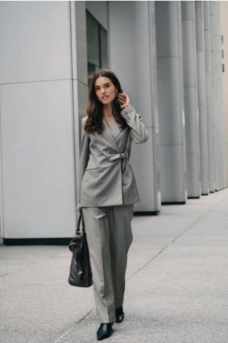 Soaked_in_luxury_Vivica_Blazer_Melange_Suiting_Hilnetta_s_5