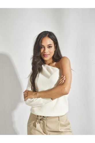 LaLotti_Marle_Off_shoulder_Creme_Hilnetta_s