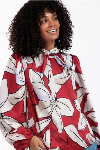 Studio_Anneloes_Lesia_flower_top_Hilnetta_s_3