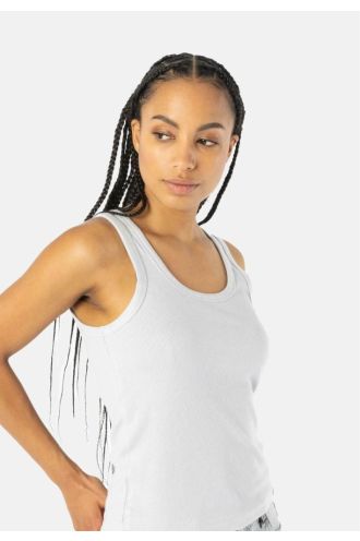 Elias_Rumelis_Clara_Top_Beton_Hilnetta_s_2