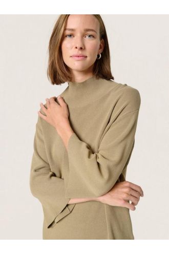 Soaked_in_luxury_Indianna_Pullover_Cover_Green_Hilnetta_s
