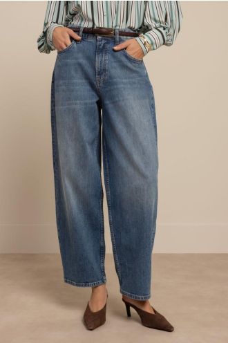 Studio_Anneloes_Babet_denim_trousers_Hilnetta_s_2