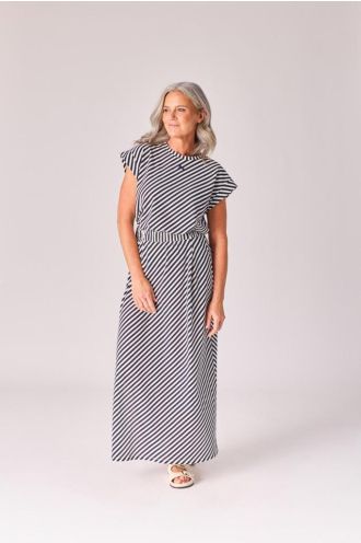 LaLotti_Ada_Skirt_Navy_Stripe_Hilnetta_s_1