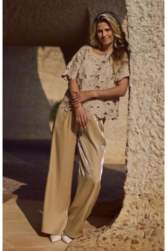 Nukus_Rubi_Pants_Shiny_sand_Hilnetta_s