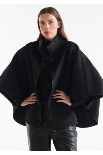 Jansen_Amsterdam_Bessie_Poncho_Black_Hilnetta_s