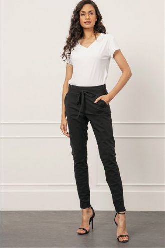 Stairdown black, Studio Anneloes Essentials