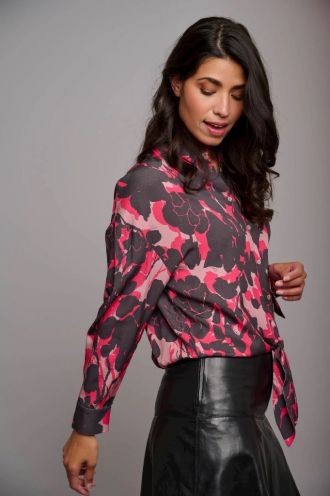 Rama Long sleeve blouse with knot flower