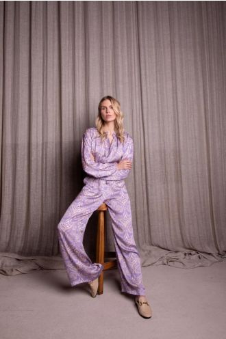 Amaya_Amsterdam_Carry_Blouse_lila_print_More_of_Me_1