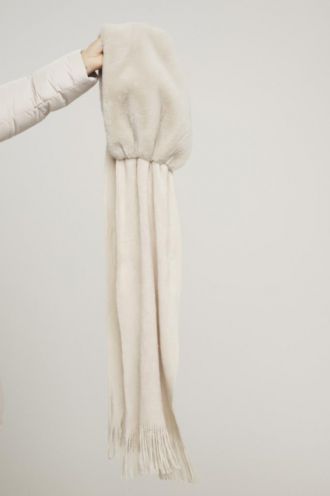 Scarf with faux fur detail birch