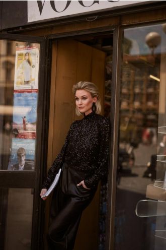 Nukus_Stella_Top_Paillet_black_Hilnetta_s