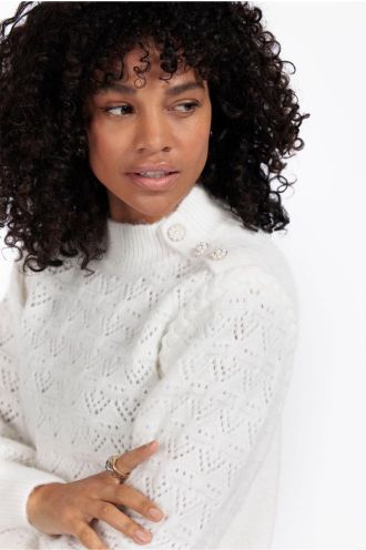 Abby pearl pullover off white