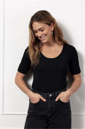 Studio_Anneloes_Sascha_shirt_black_Hilnetta_s_3