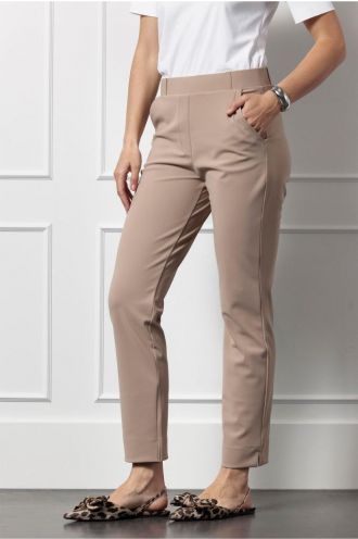 Studio_Anneloes_Essentials_Anne_bonded_trousers_latte_Hilnetta_s_3