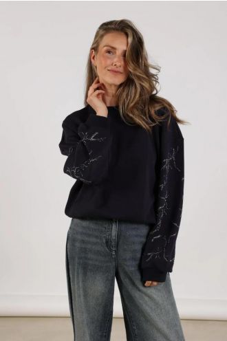 Nukus_Suzanne_Pullover_Navy_Hilnetta_s_2