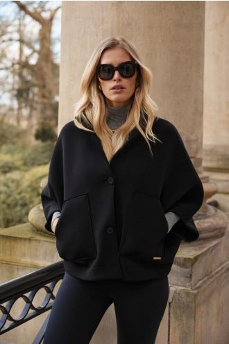 Deblon_Jackey_Cape_Black_Hilnetta_s_5